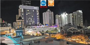 Sea View - Beach Home - Chevron Renaissance - Surfers Paradise